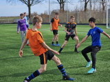 Training S.K.N.W.K. JO15-1 van zaterdag 2 maart 2024 (50/81)